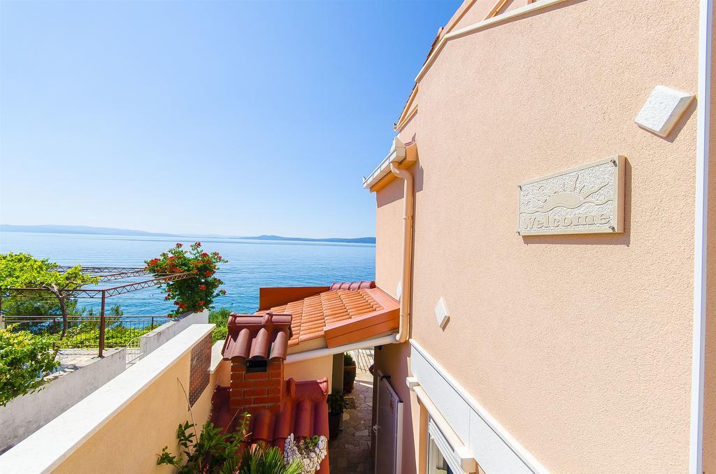 Apartments Nives Trogir Exterior photo