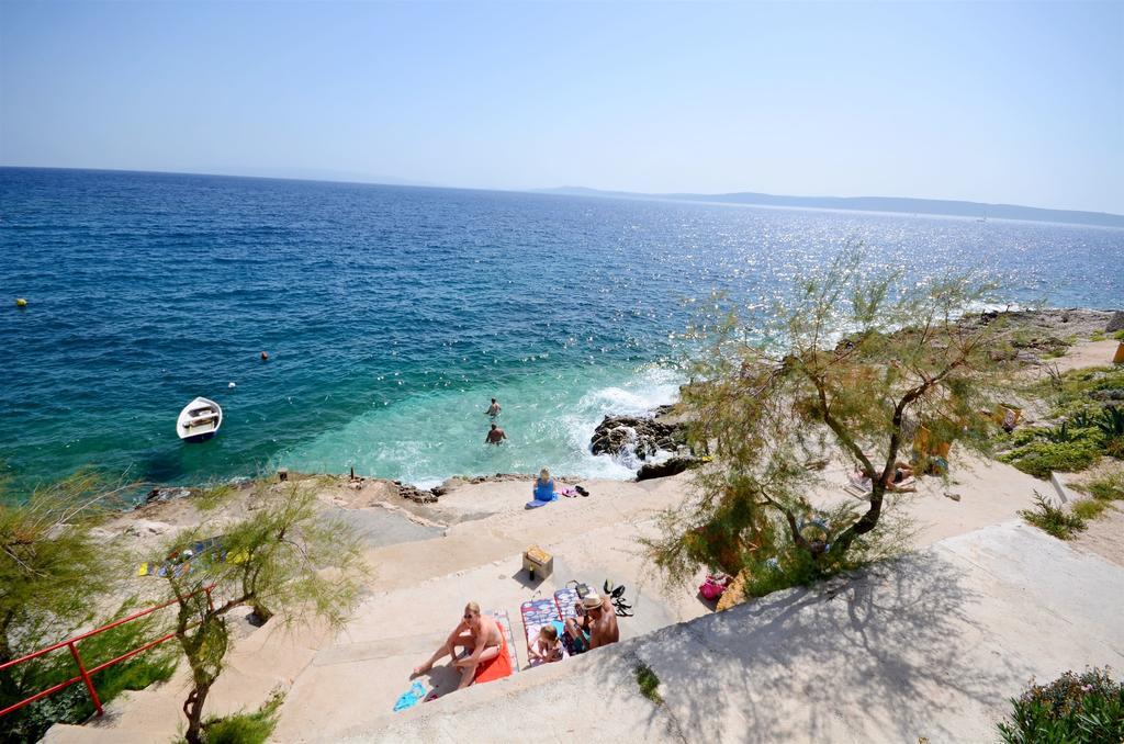 Apartments Nives Trogir Exterior photo