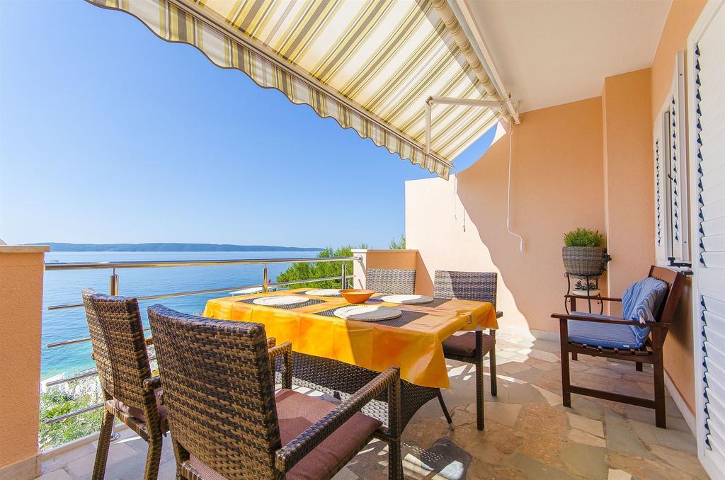 Apartments Nives Trogir Exterior photo